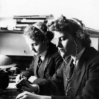 WRANS using the Wireless Telegraph c 1943-45 Argus Newspaper Collection of Photographs,  State Library of Victoria